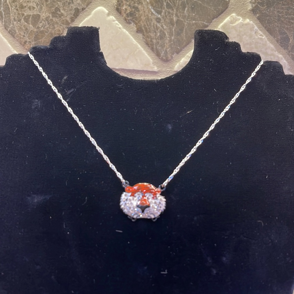 UNIQUE TIGER HEAD NECKLACE. BROWN TONES.